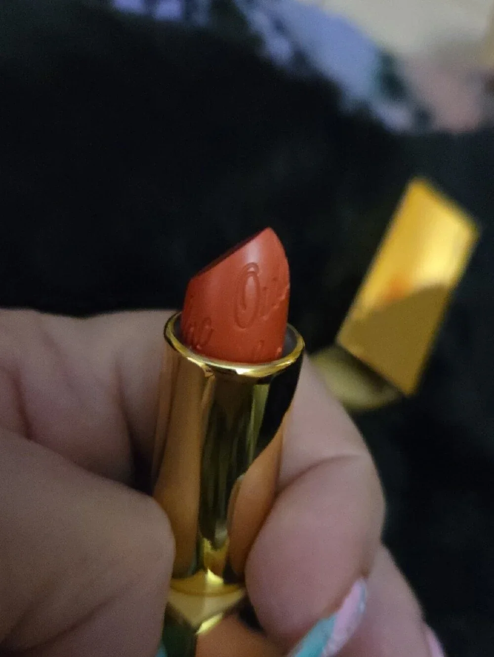 Oulac- Metallic Shine Lipstick - Gold Case, 06, Nemo Go Home NWOT